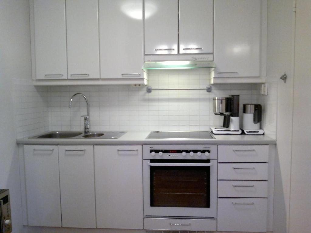 Студио (Апартаменты-студио - Центр города), Gella Serviced Apartments