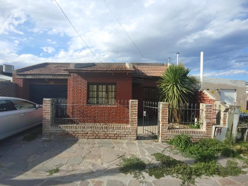 Casa familiar Rawson photo 1