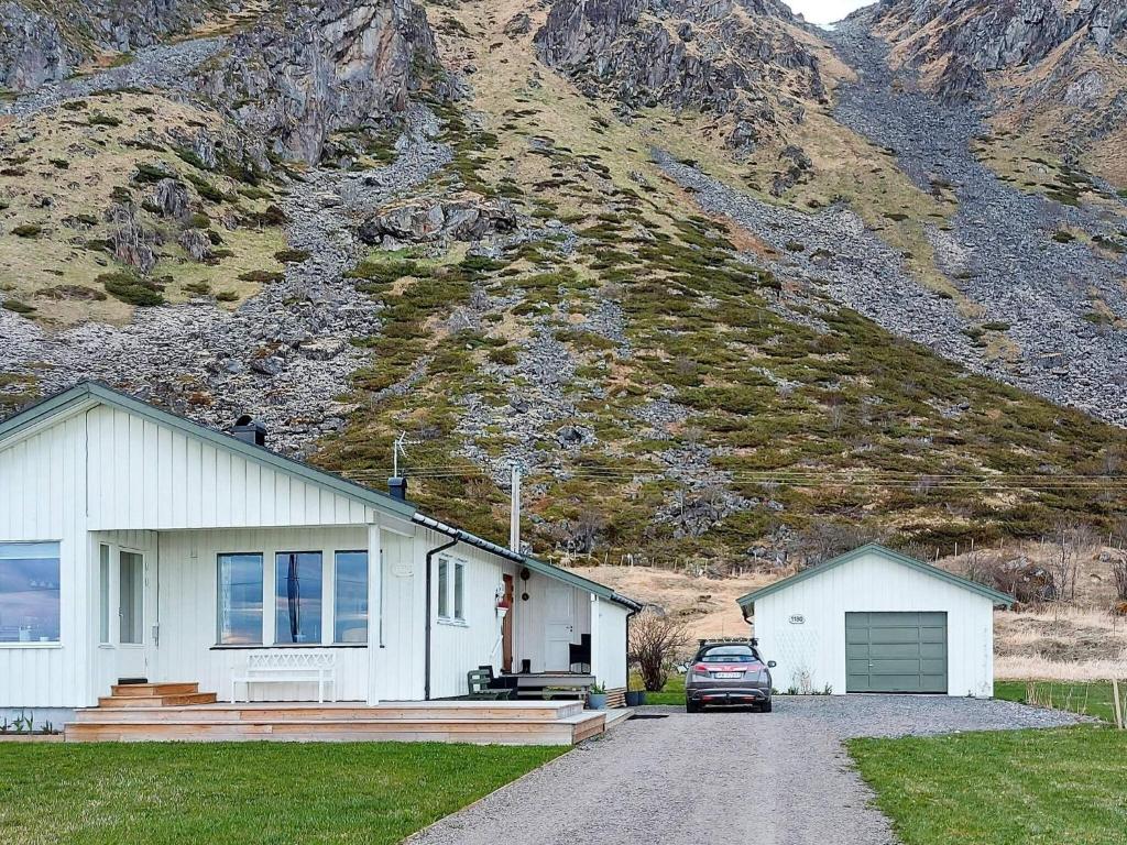 Holiday home Melbu photo 2