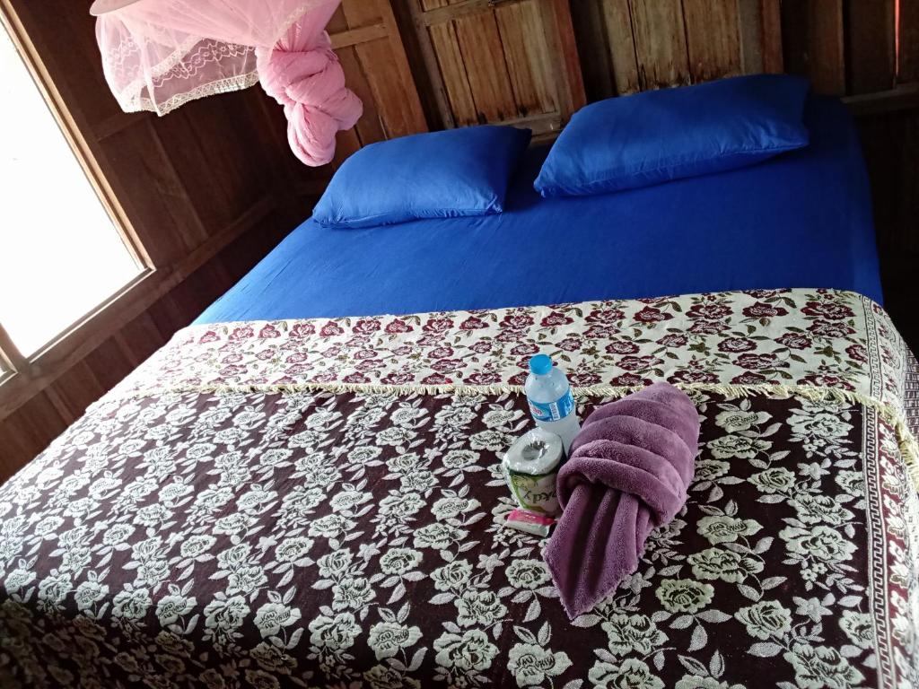 Mr. Phaos Riverview Guesthouse & Restaurant photo 1