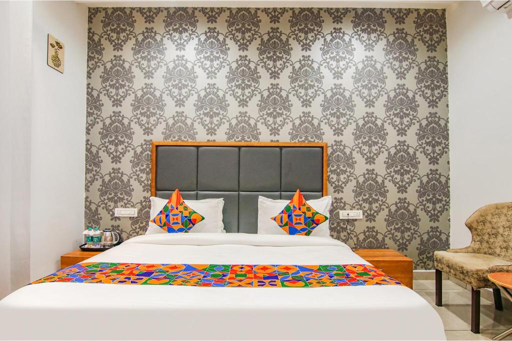 FabHotel Prime Royal Maple photo 2