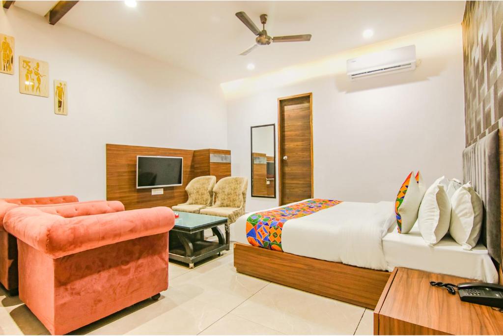 FabHotel Prime Royal Maple photo 4