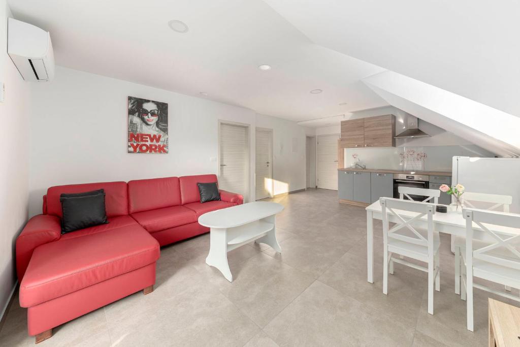 Apartments Linda photo 2
