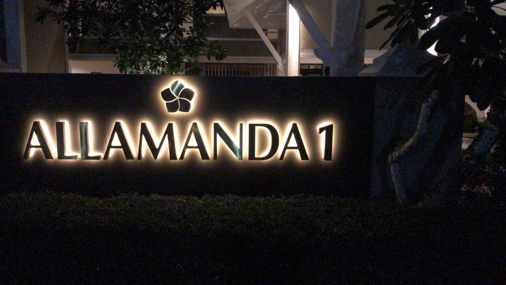 Lakeside Allamanda Apartment photo 1