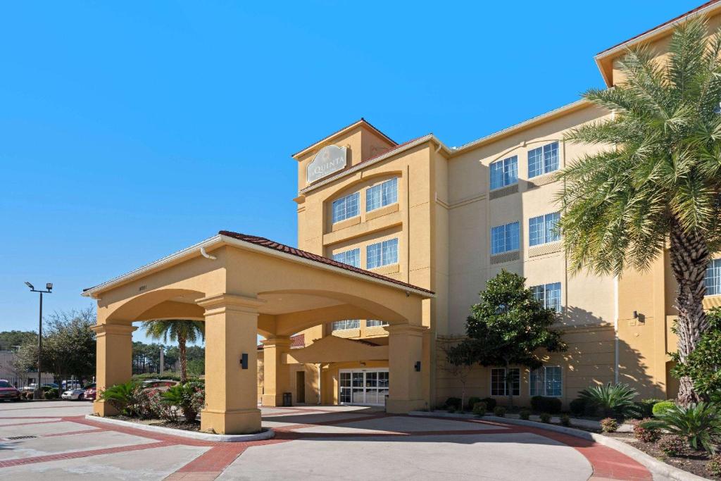 La Quinta by Wyndham Houston IAH Bush Intl Airport E photo 1