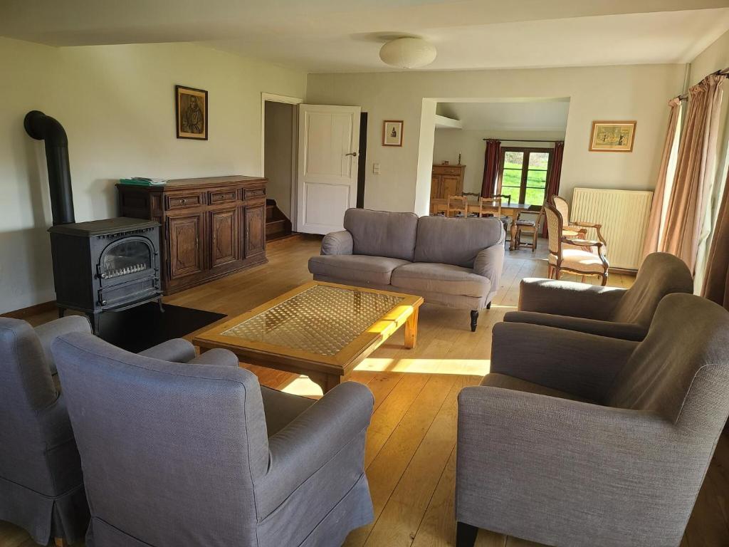 Lovely holiday home in Orval with garden photo 1