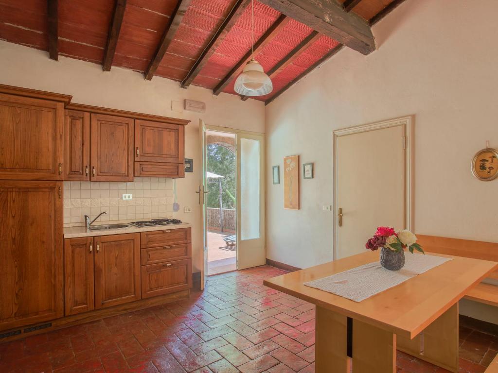Apartment Fattoria Petraglia - Terrazza by Interhome photo 4