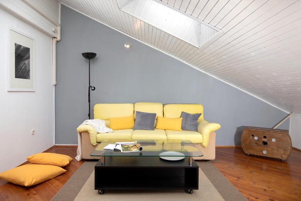 Relaxed Attic in the Old Town photo 4
