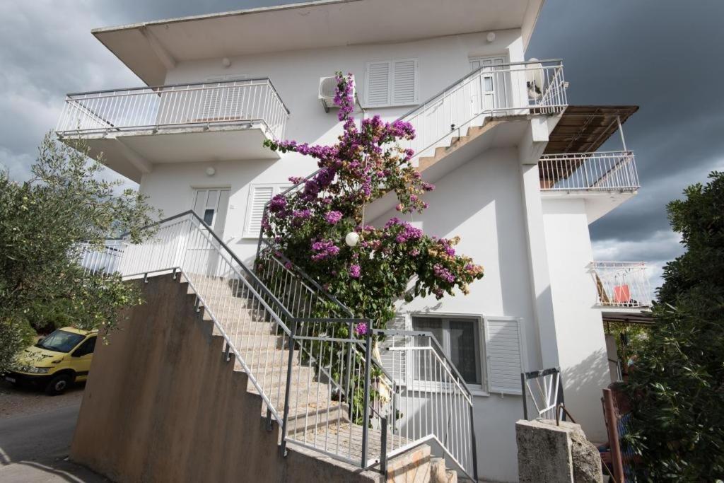 Apartment in Stupin Celine with sea view, balcony, air conditioning, WiFi 5149-1 photo 1