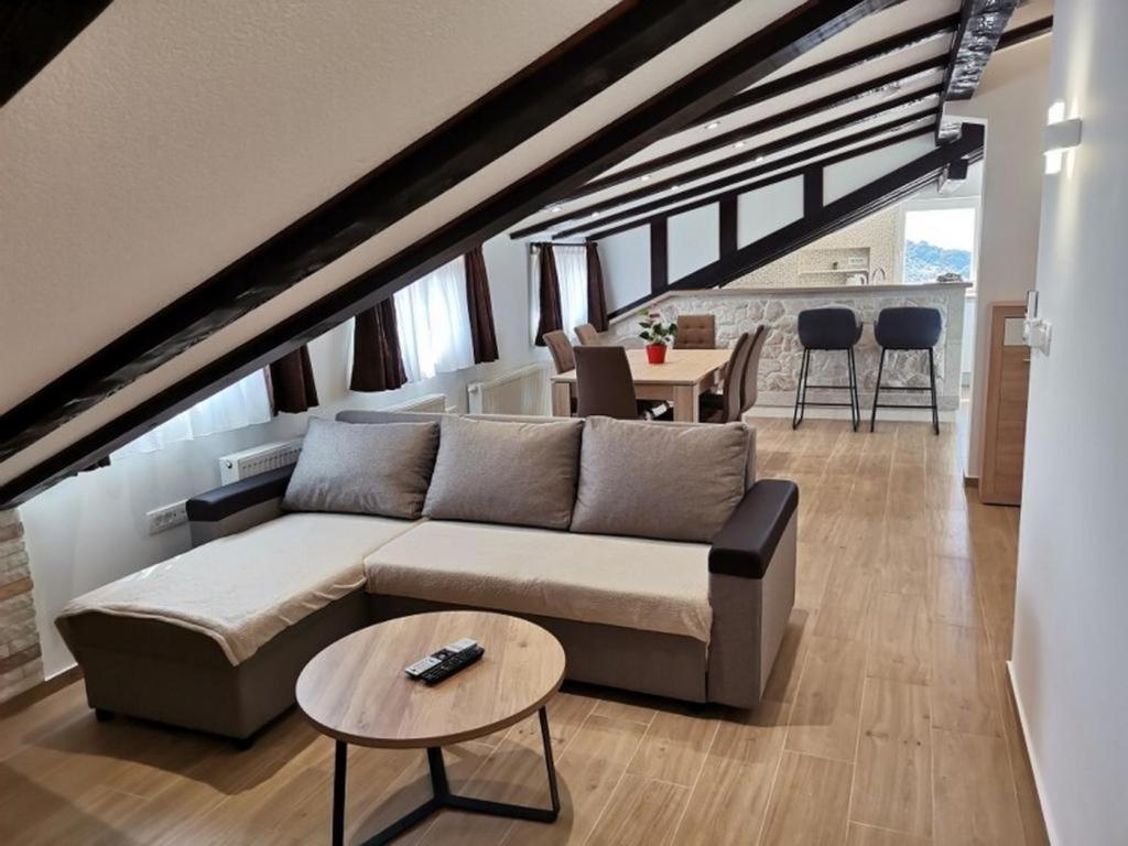 Apartment in Bilo with sea views, terrace, air conditioning, WiFi 5151-1 photo 4