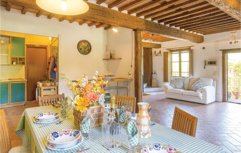 Nice Home In Massarosa With Wifi And 3 Bedrooms photo 2