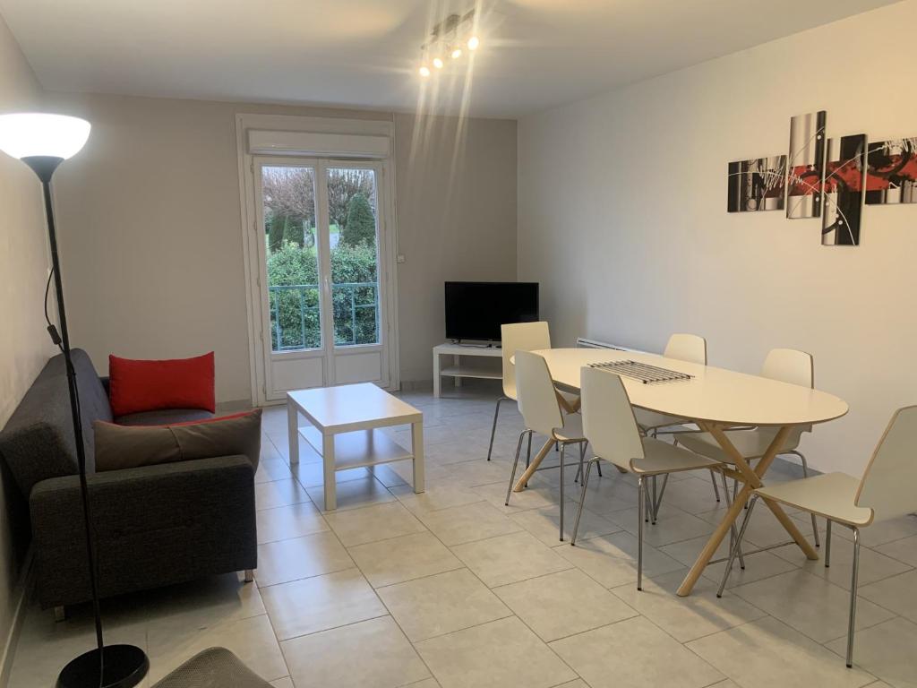 Appartement La Roche-Posay, 3 pièces, 5 personnes - FR-1-541-75 photo 4