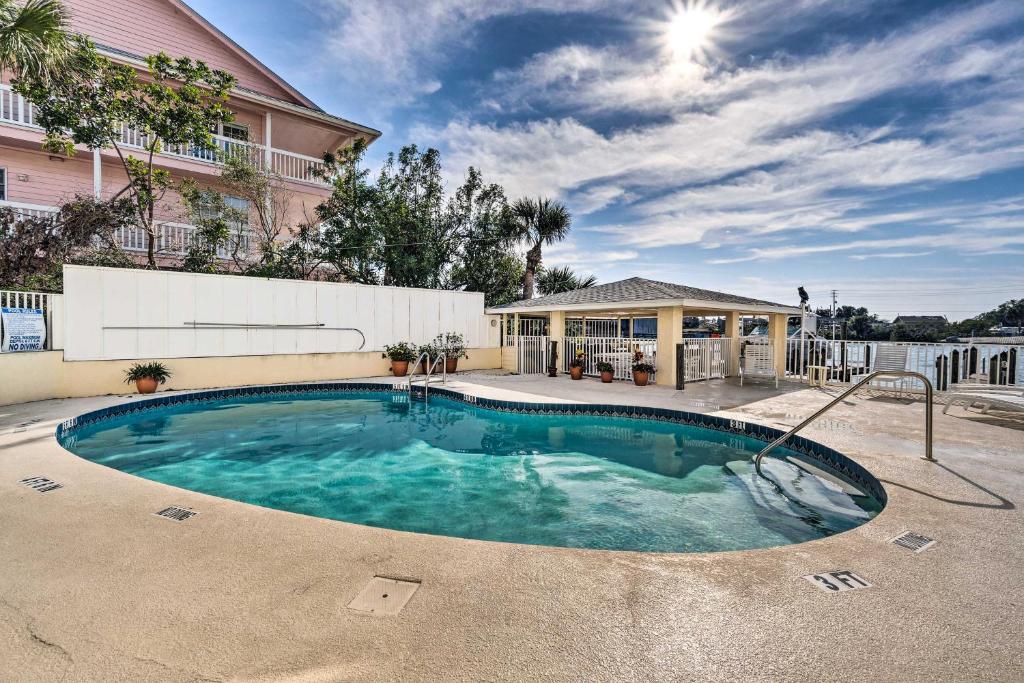 Waterfront Nokomis Condo Less Than Half Mile to Beach! photo 2