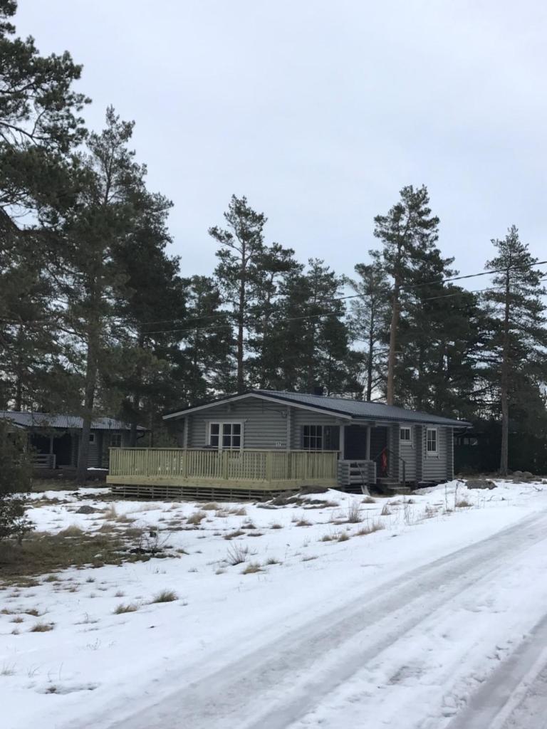 Bastöstugby stuga 17 photo 1