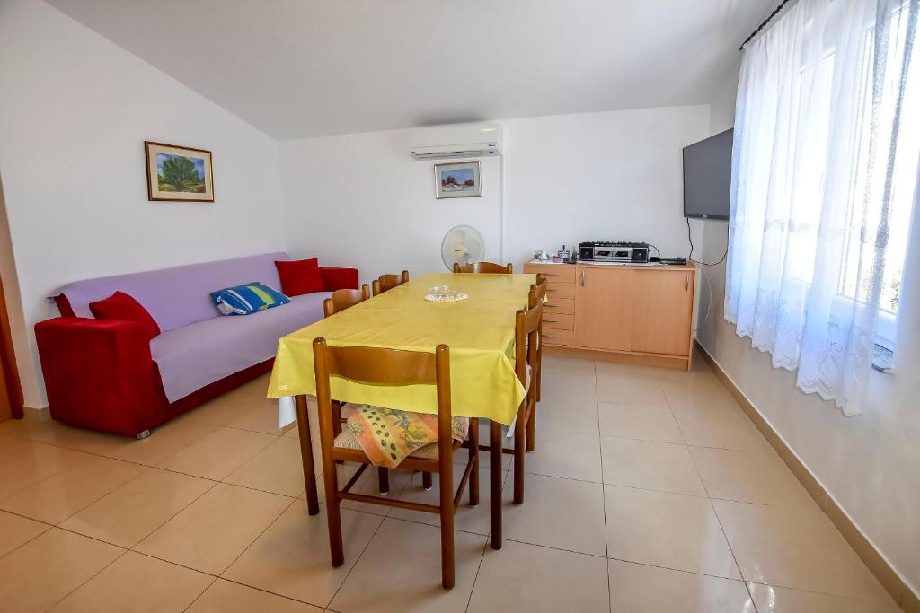 Apartment Slavenka photo 4