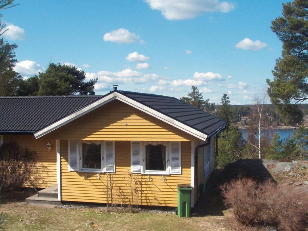 Four-Bedroom Holiday home in Dalarö photo 4