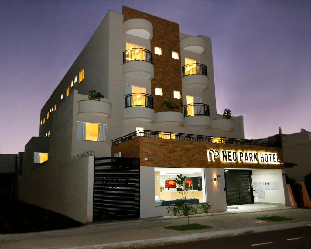NEO PARK HOTEL photo 1
