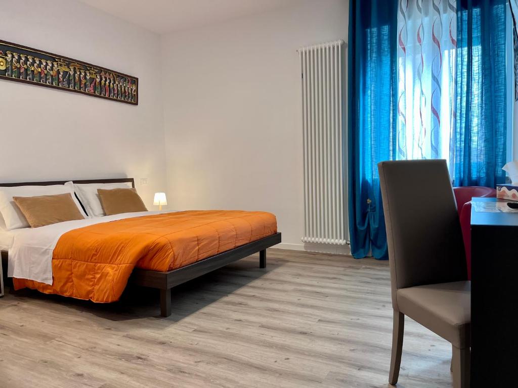 verona rooms 109 - Tap to explore photos
