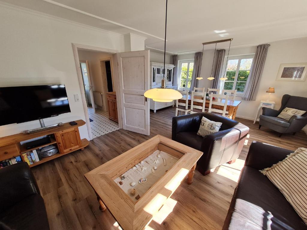 Ferienhaus Ellen, EG Whg photo 3