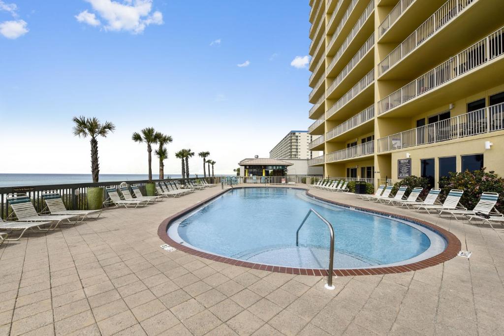 Gulf Crest 1402 - 2Br Sleeps 8! Beautiful Decor, Free Fun! condo photo 3