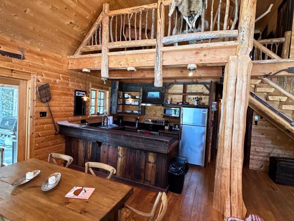 TOTEM - Chalets de Môh - Sauna & Jacuzzi photo 3