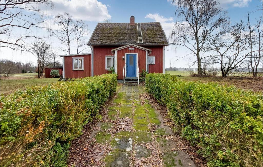 Amazing Home In Bolms With Wifi And 2 Bedrooms