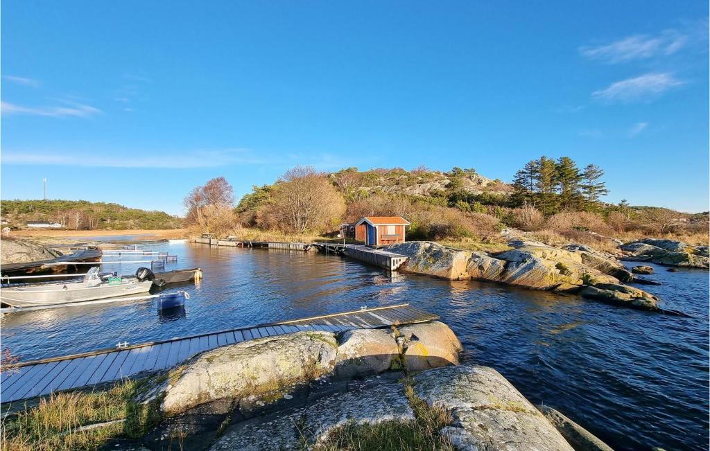 Awesome Home In Onsala With Sauna, 3 Bedrooms And Wifi photo 1