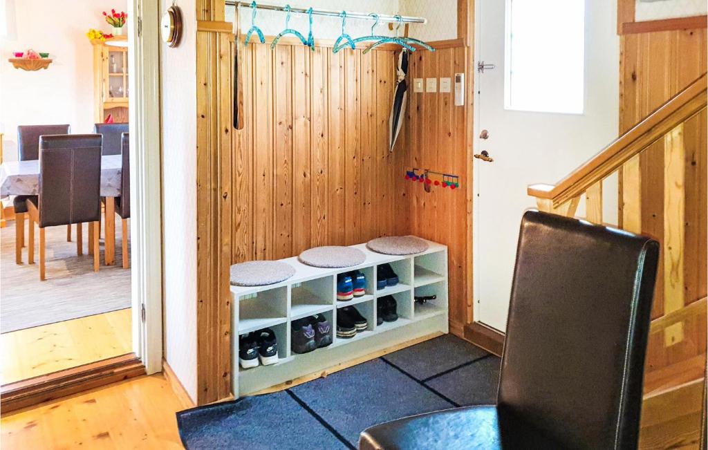 Beautiful Home In Erikslund With 2 Bedrooms photo 3