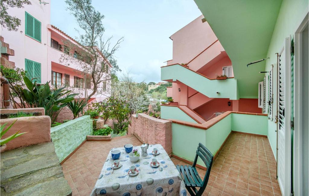 Stunning Apartment In La Maddalena With 1 Bedrooms