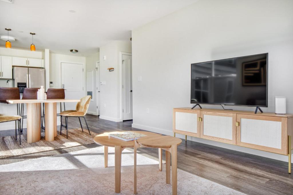 Cambridge 2BR w WD Private access to Linr Park BOS-470 photo 2