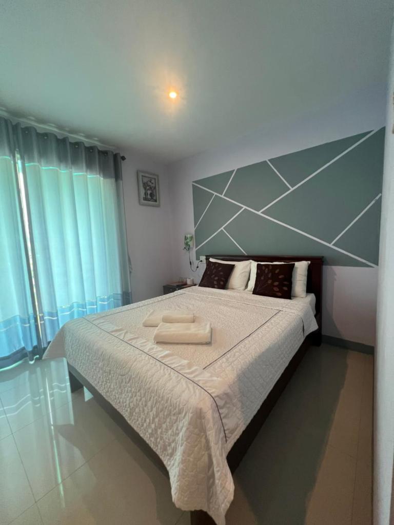zzeehouse photo 2