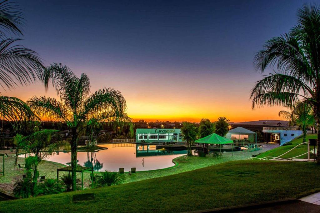 Ramada by Wyndham Furnaspark photo 1