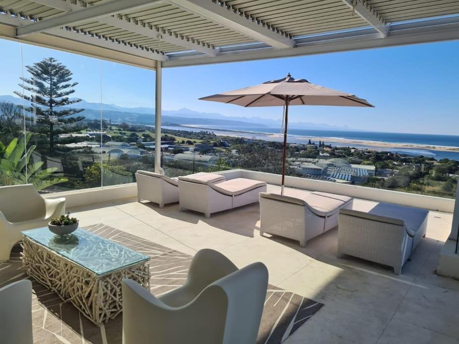 Contemporary villa with amazing views
