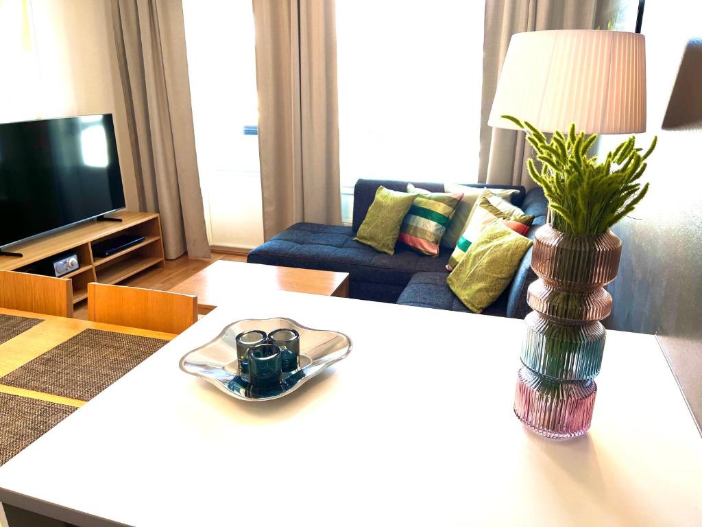 Premium Chalet 4212 Green photo 1