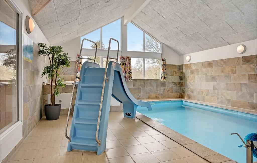 Nice Home In Glesborg With Indoor Swimming Pool, Sauna And 7 Bedrooms photo 1