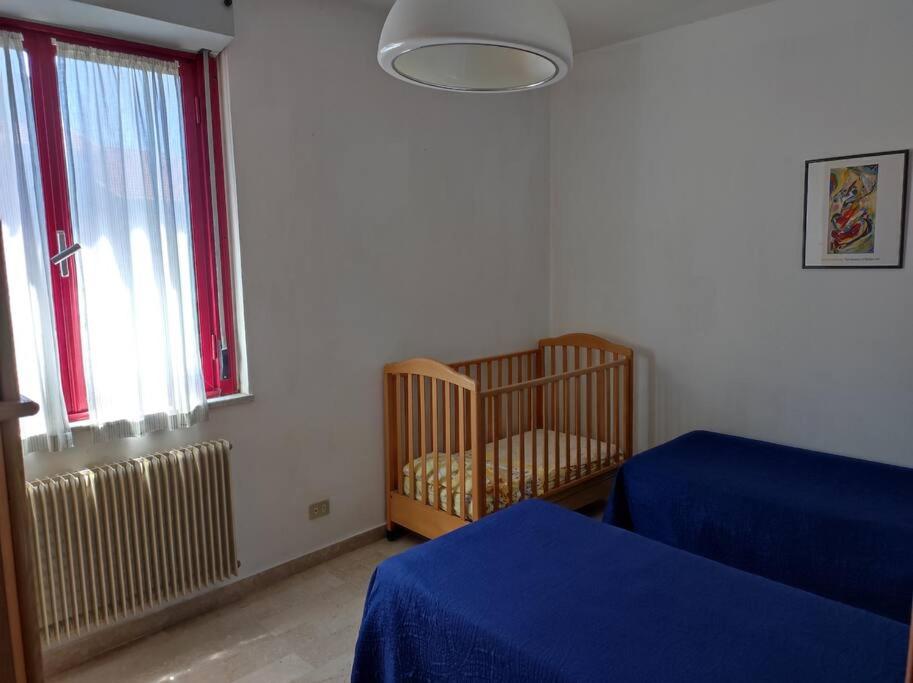 Quadrilocale nuovissimo con parcheggio privato /Four-room, super new, with parking photo 3