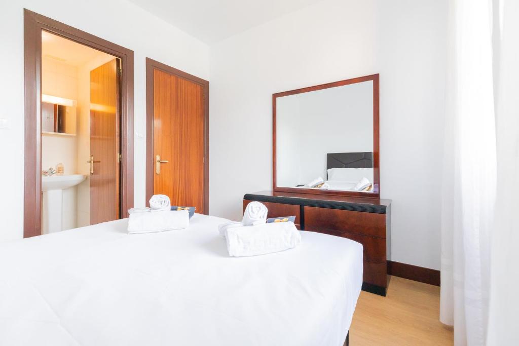 Sopelana beach apartment by Next Stop Bilbao photo 4