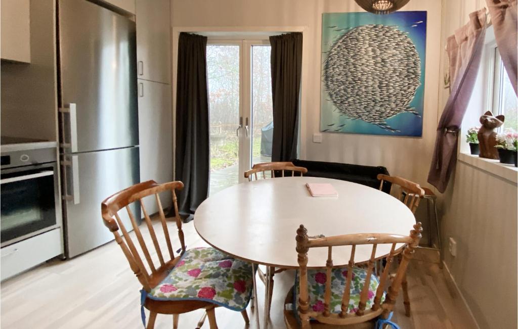Beautiful Home In Heberg With Wifi And 2 Bedrooms photo 1