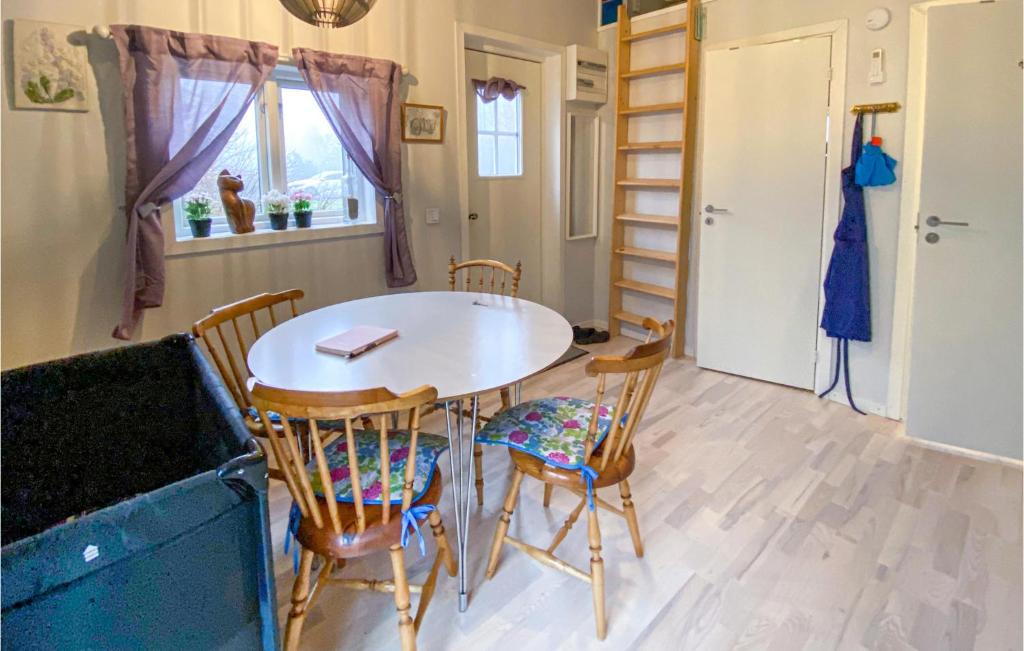 Beautiful Home In Heberg With Wifi And 2 Bedrooms photo 2
