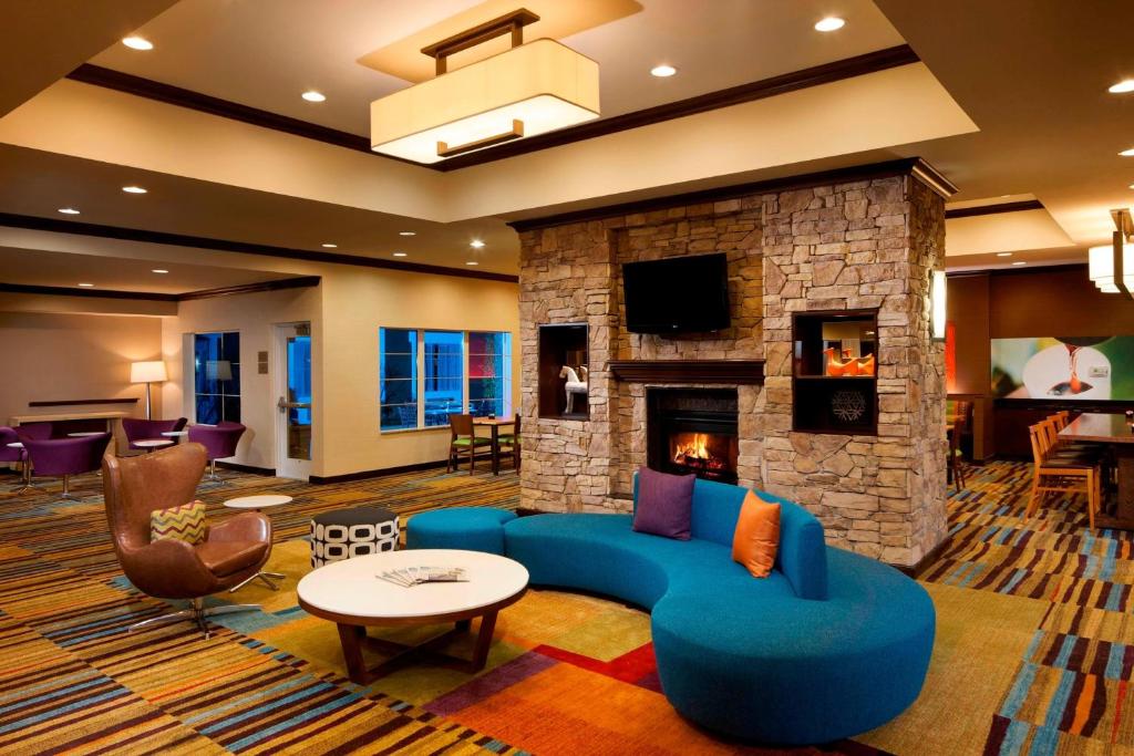 Fairfield Inn & Suites Houston Intercontinental Airport image