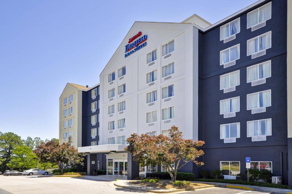 Fairfield Inn & Suites by Marriott Atlanta Vinings/Galleria image