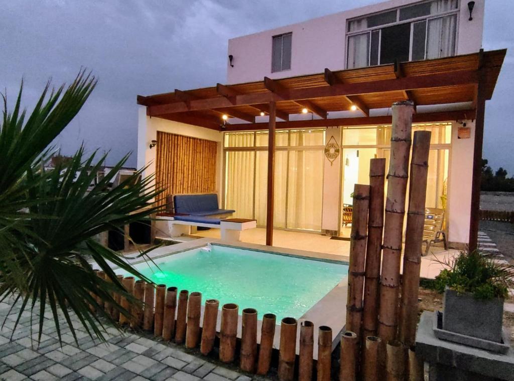 Agradable casa de Playa en Chinchaycamac photo 3