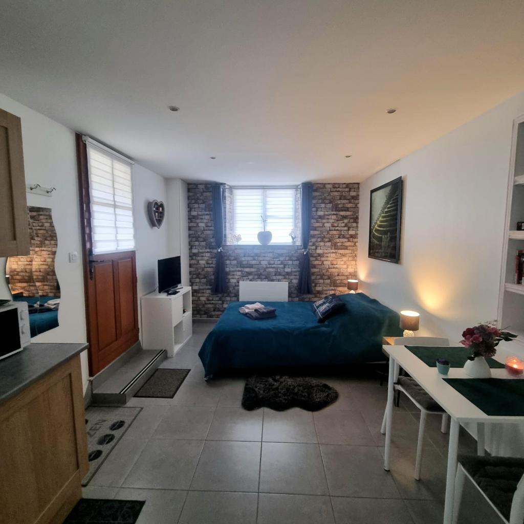 Studio de 23 m² au centre de Montfort L'amaury photo 3