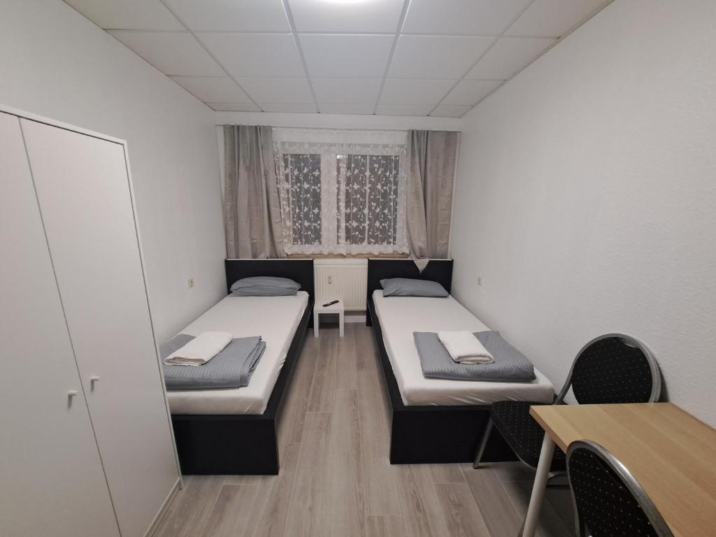 Pension Alex - TocXan UG Room Type - Large Double or Twin Room