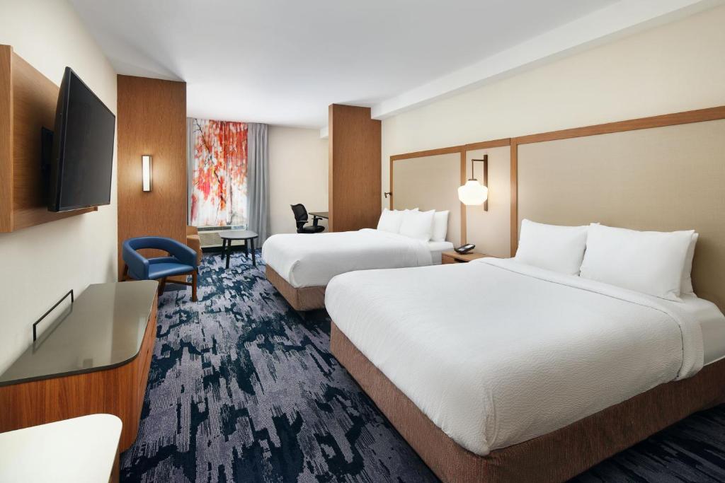 Fairfield Inn & Suites by Marriott Worcester Auburn Room Type - Studio, 2 Queen Beds (Hearing Accessible)