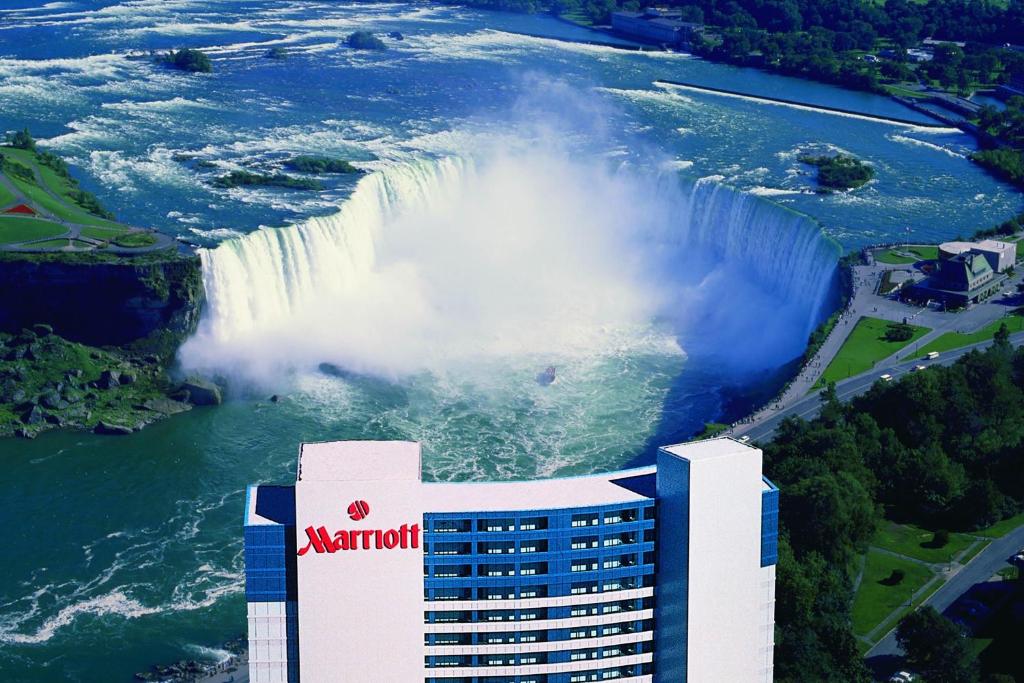 Niagara Falls Marriott Fallsview Hotel & Spa photo 1