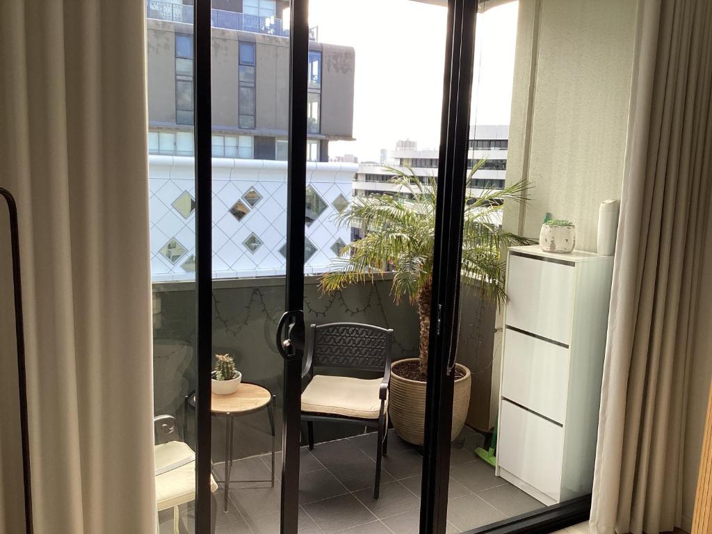 In the Heart of Port Melbourne photo 4
