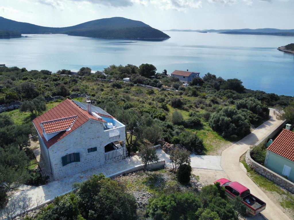Secluded fisherman's cottage Cove Soline, Pasman - 8222 photo 1