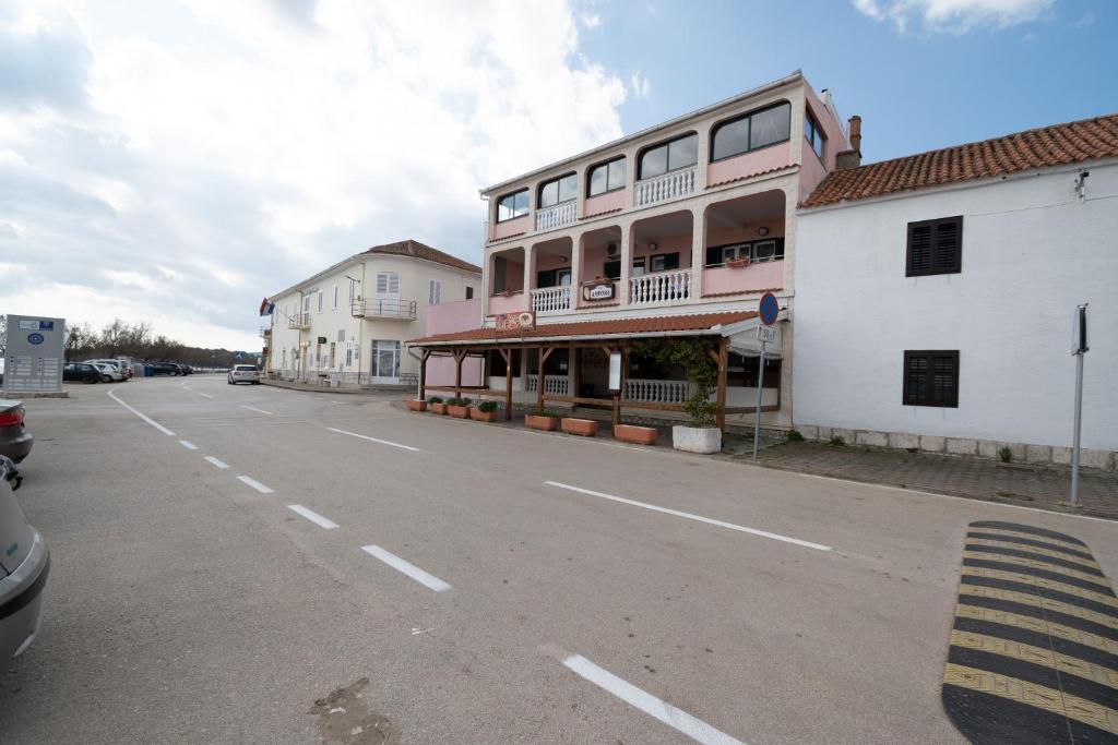 Apartments by the sea Pasman - 8221 photo 2