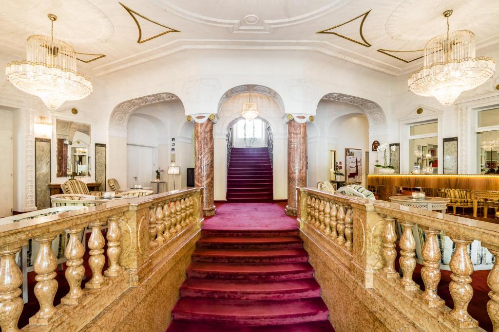 Grand Hotel Bellevue - adults only photo 2
